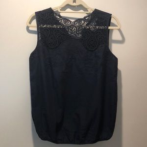 Max Studio elastic waist lace tank top